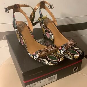 Vince Camuto multi rainbow snake color wedge heels